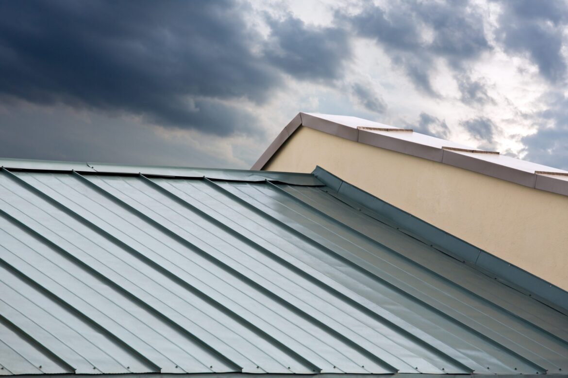Top 5 Roof Maintenance Tips for a Greener Home